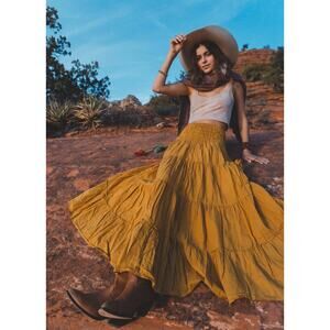 Cotton Flower Tiered Pocket Skirt in Mustard